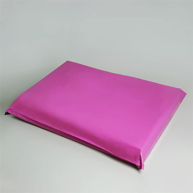 Packing courier bags