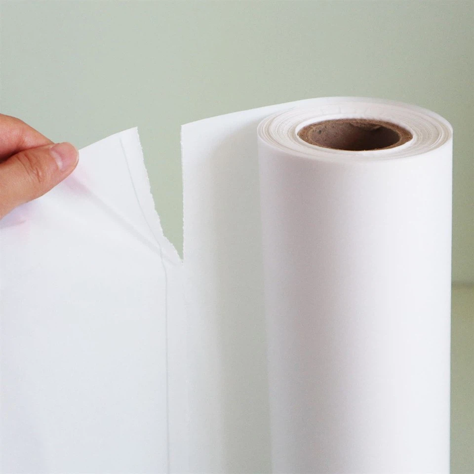 Environmentally friendly degradable plastic bag roll