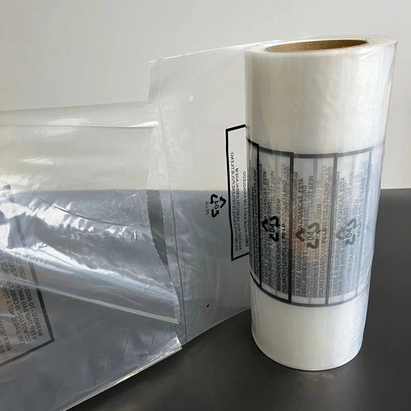 Continuous roll automatic packaging with pre-opened bags Continuous roll automatic packaging with pre-opened bags